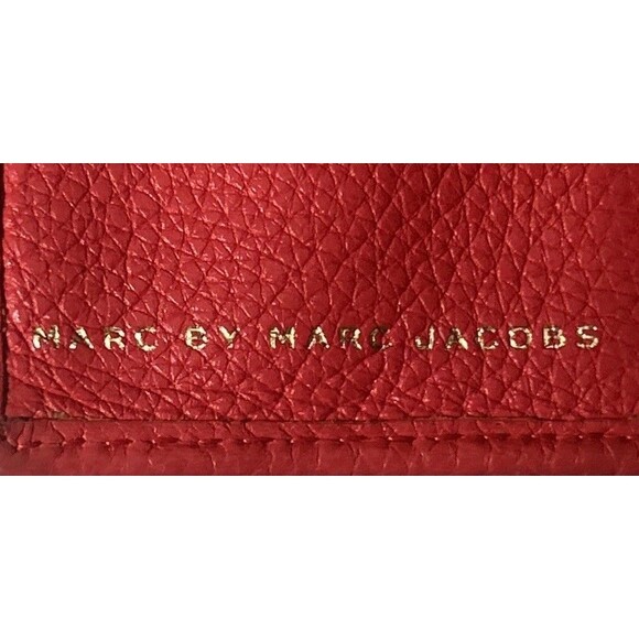 Marc Jacobs Leather Wallet Standard Supply Workwear Apple Red - Picture 5 of 5